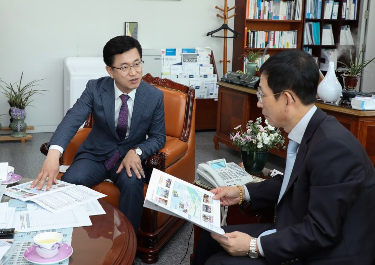 <b>허태정</b> 대전시장, <b>국회 방문</b> 현안사업 국비지원 당부