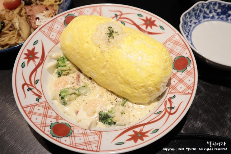  홍대 맛집 고에몬 수플레오믈렛 비주얼에 반하고! 맛에 또 한 번 반했어요