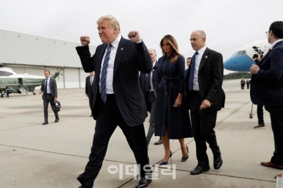 사우디 '감산' 선언에..트럼프 "유가 더 싸져야" 또 압박 사우디 '감산' 선언에..트럼프 "유가 더 싸져야" 또 압박