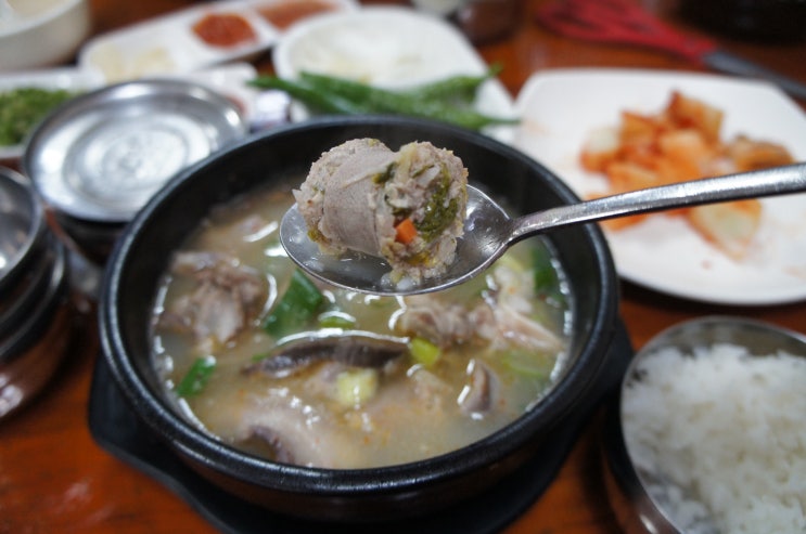  파주 금촌 순대 맛집 진한 순대국 : 큰손집