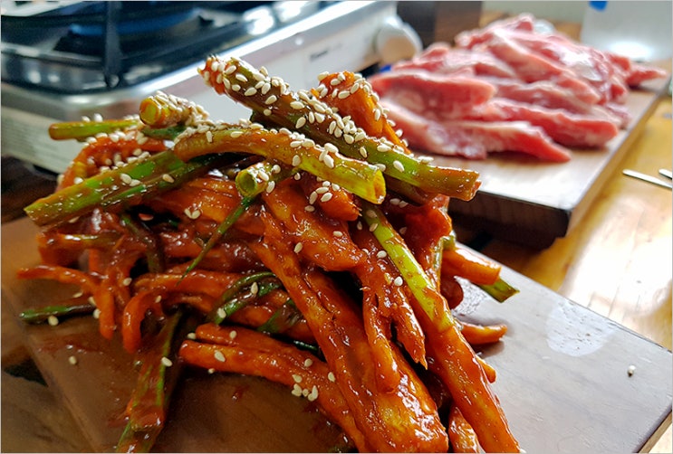  [맛집수행기258] 더갈만, 매콤한 더덕구이와 소갈비살의 조합이 환상적인 강릉시 맛집