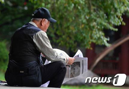 경증치매환자 느는데.. '치매보험 보장' 제자리