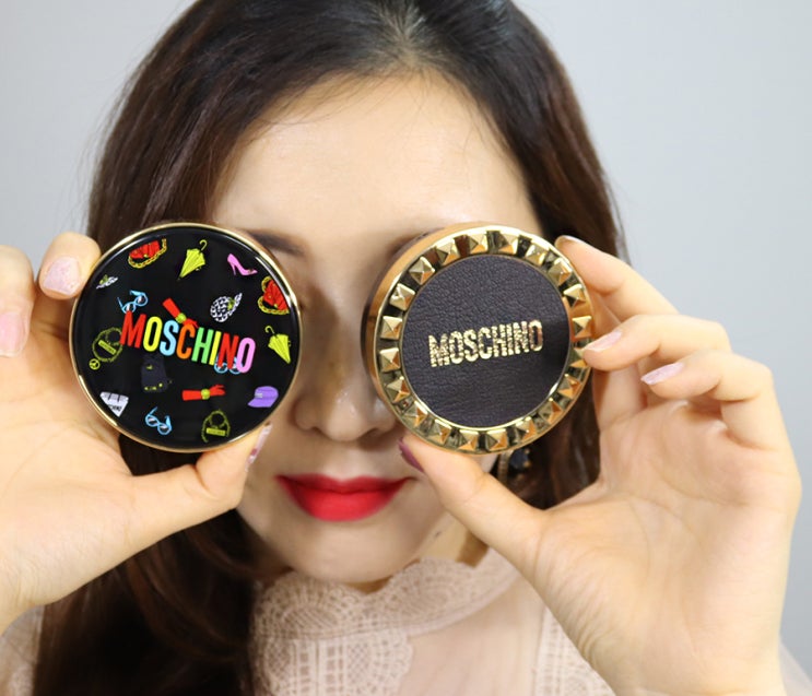  토니모리 모스키노 쿠션 숨멎하게 만드는 이 구성 gs홈쇼핑에서 만나요.