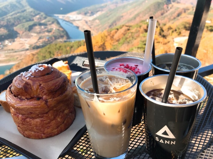  단양 가볼만한곳 카페산 완젼 추천❤️