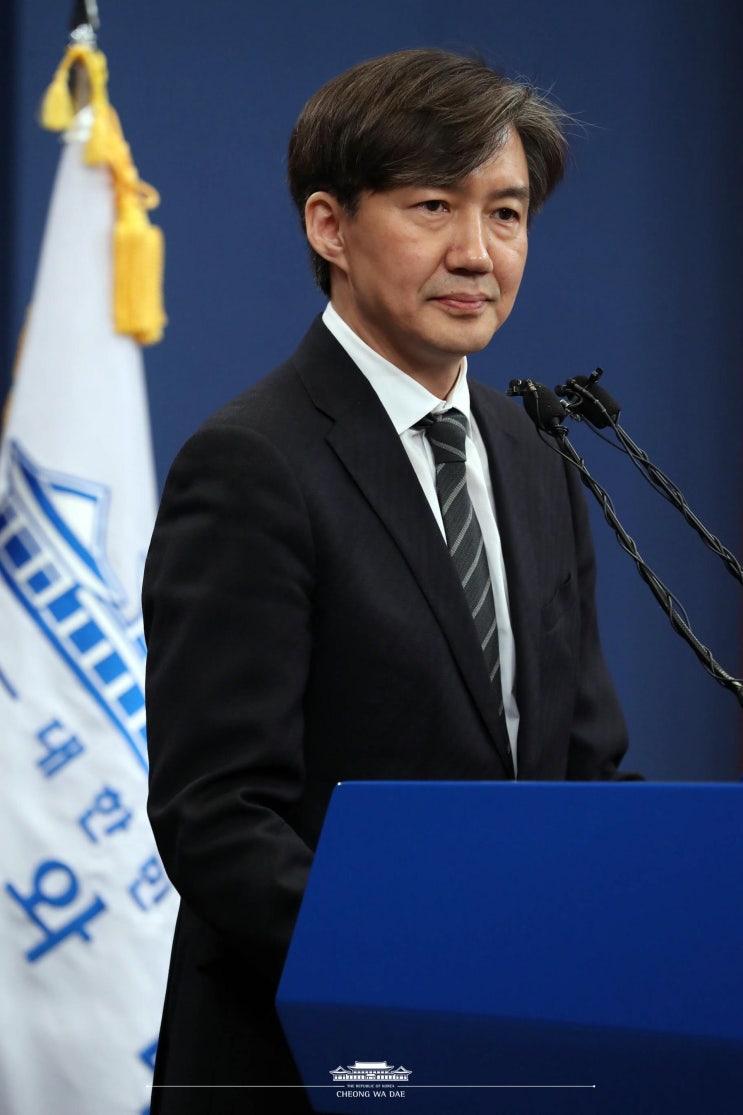  [청와대25시] 조국, 한국당에 "박원순 딸 전공 전환 개입 실세 누군지 밝히라"