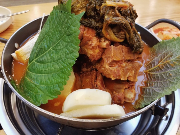 쌍문동. 조마루감자탕. 쌍문동. 조마루감자탕.