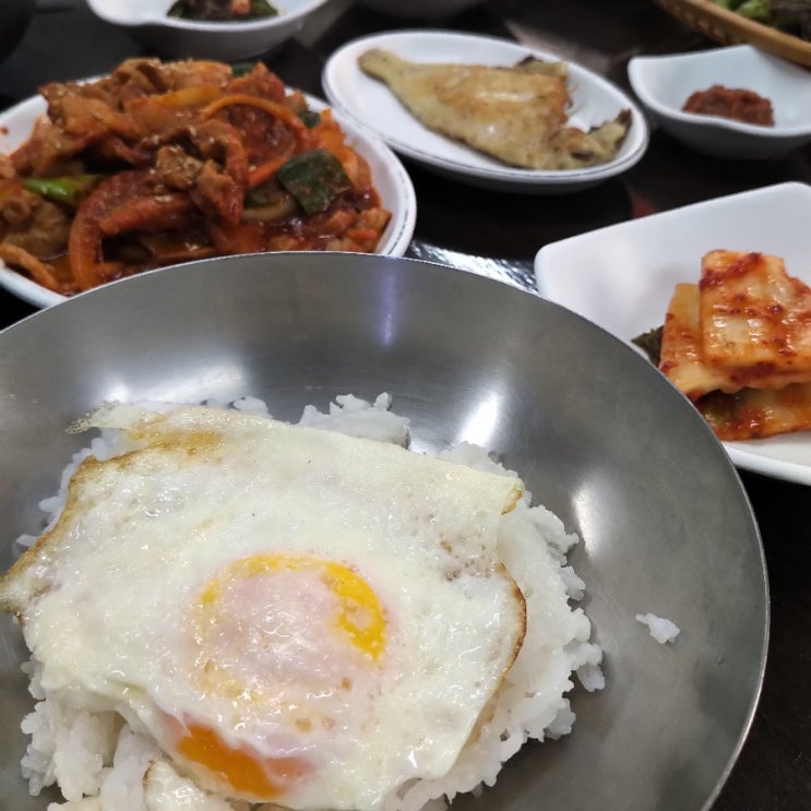남천동 해변시장 맛집 / 푸짐한 가정식백반, 경주식당