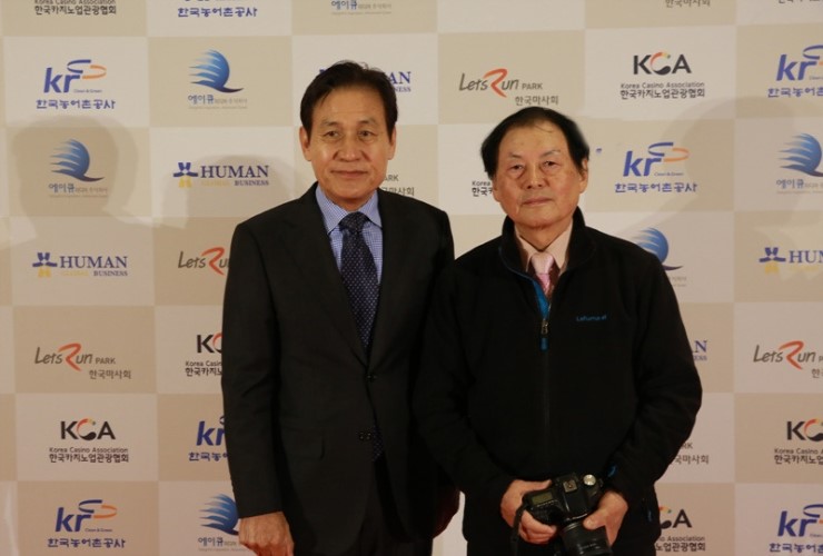  영화의 날 행사에서 박종명이 만난 안성기 엄앵란 강석현 양택조 이해룡 김국현 오경아 박중훈 조희연 박종설 김진양 윤경화 