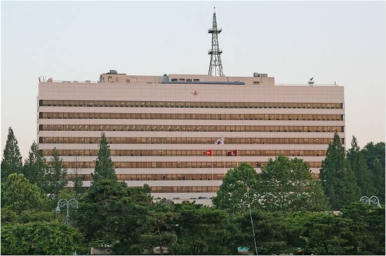  정부, 군 장병 인사단행하며 국방부대장은 장군으로 높여 임명