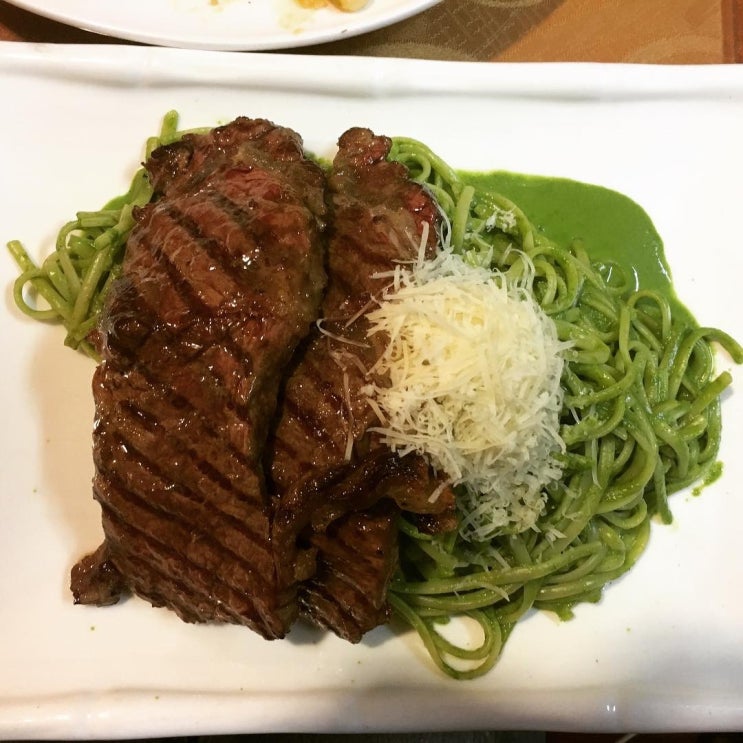  칠레 - 광산도시 칼라마 아타카마 거쳐가기전 도시-맛집