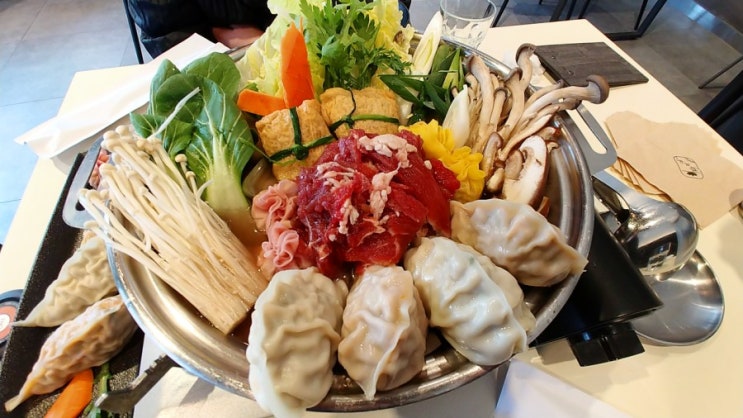  칠곡 맛집 눈과 입이 즐거운 만두전골 맛집 화요옥