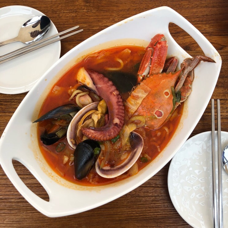  제주도 여행 - 애월 짬뽕파스타 맛집 돈파스타 정원