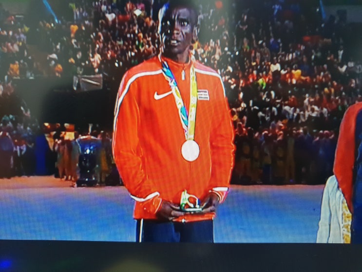 케냐 국가대표 마라톤 세계신기록 보유자 킵초게