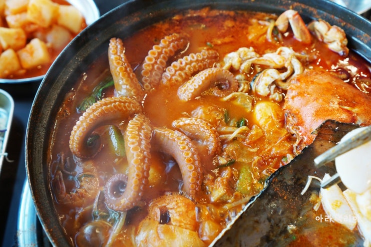  제주시 맛집 불 맛 나는 해물짬뽕감자탕 기대이상! '탕196'