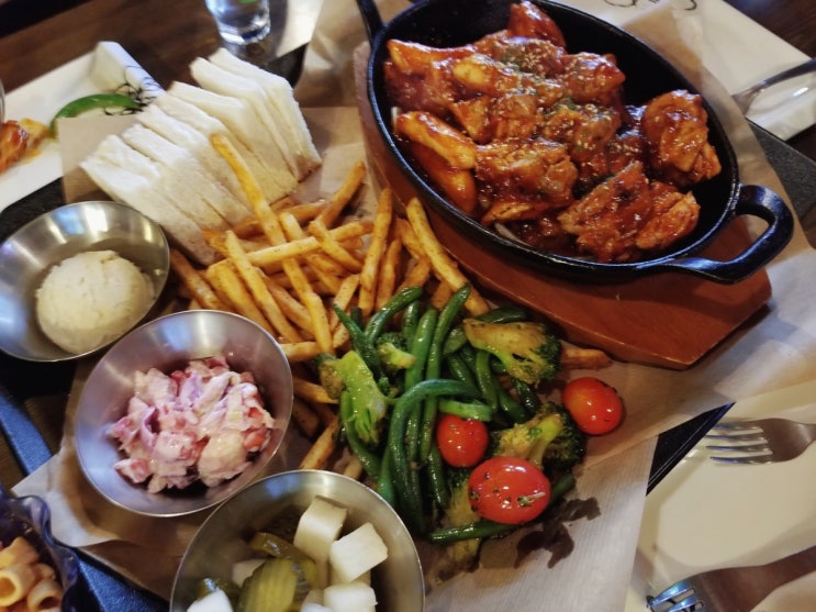 동두천. 캠프케이시 바베큐. CAMP CASEY BBQ. 동두천. 캠프케이시 바베큐. CAMP CASEY BBQ.