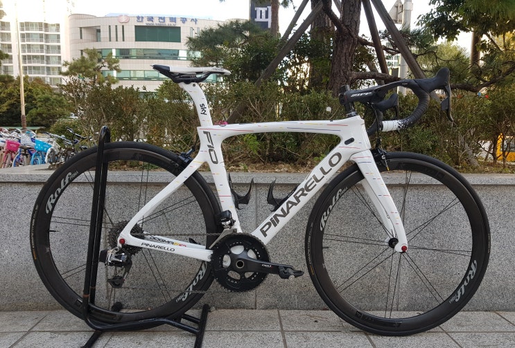  피나렐로 도그마 F10 콜롬비아 - ZIPP SL70 카본 에어로 핸들바 / 산마르코 아스피데 카본 FX 안장 / Guee SL 듀얼 바테이프 교체 작업 출고 - 부산 양산 베랑길
