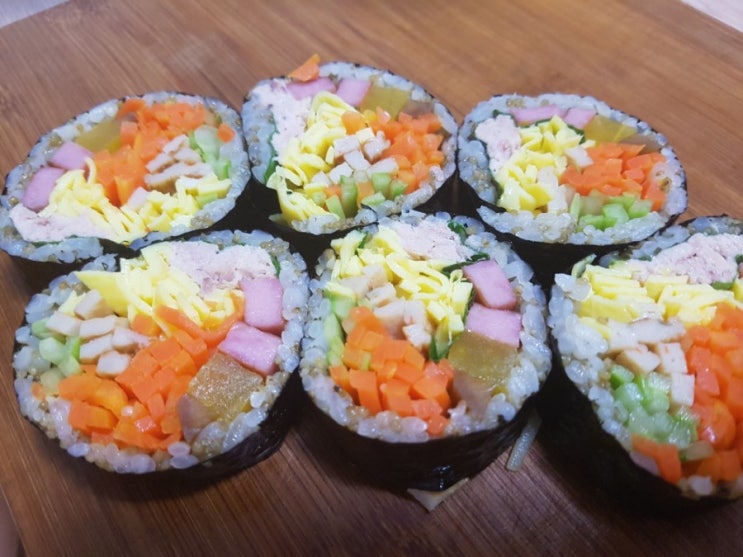  세젤맛 송파 수제 김밥 맛집 우리 집. 경주 교리김밥 스타일이지만 맛은 완전히 다르다.