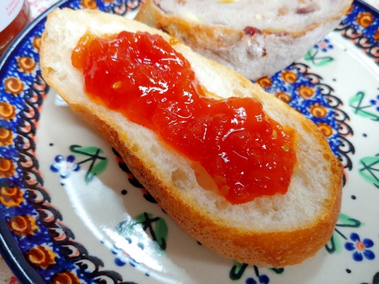 수제잼 콩포트 신선한 유기농 재료를 사용하는 쎄콩데 토마토잼, 애플시나몬 콩포트로 바게뜨와 식빵으로 홈브런치의 신세계를 맛보다.