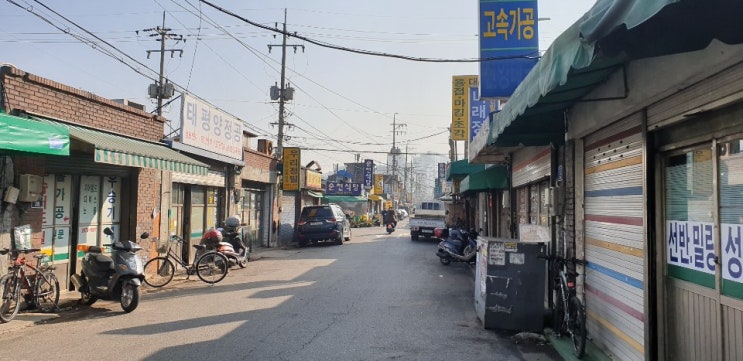  문래동4가에서 커서, 마우스 커서처럼 큰 세상으로 나가지 못할까.