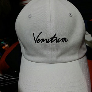 [클린햇]베르툼 (Verutum) 모자세탁 전후 사진