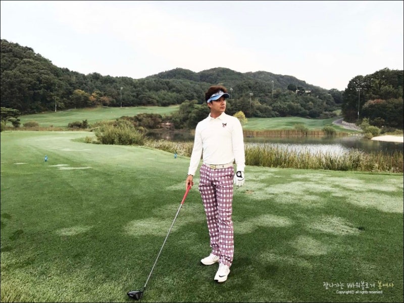 ☆WAAC GOLF☆ワック韓国 メンズシャツ WAAC 24SS】ハイクオリティなポンチ素材を使用。公開直後から大