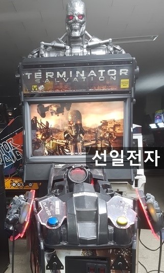  로우스릴스 터미네이터 Raw Thrills Terminator Salvation
