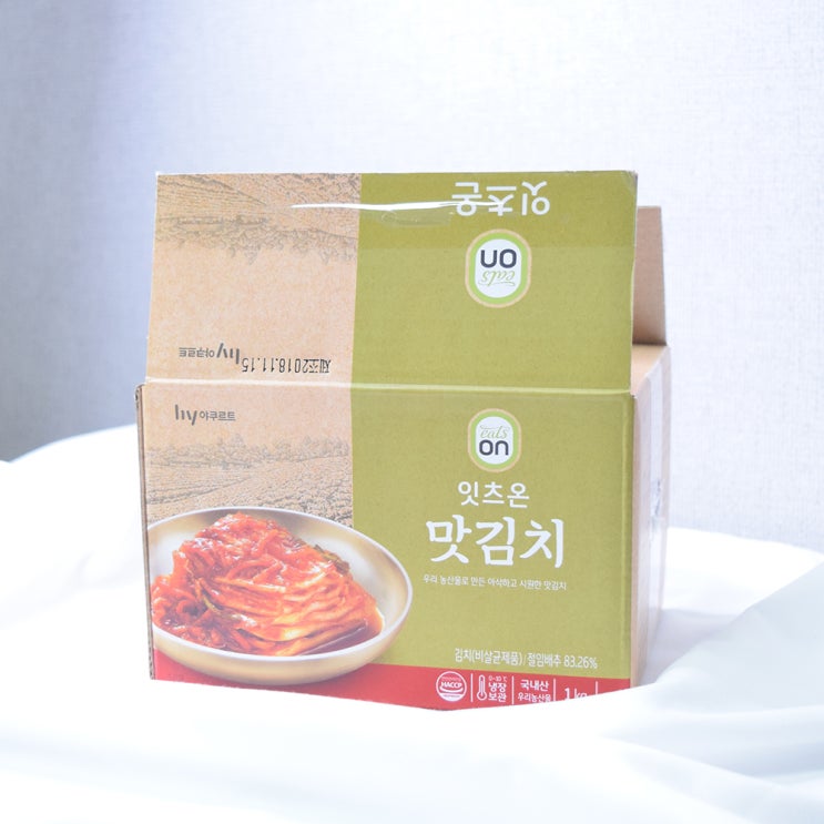  잇츠온 포기김치 오랜만에 김치주문 해봤어요 :)