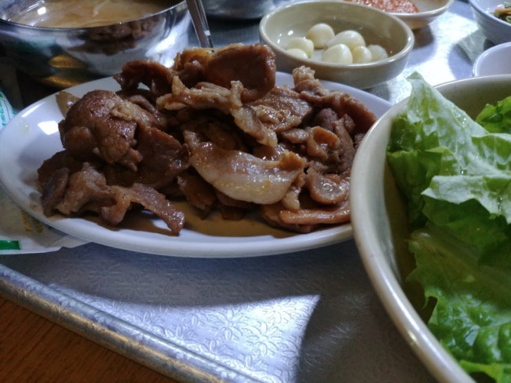  홍대 연남 감나무집 기사식당 불고기 백반 : MBC 무한도전 방송 돼지 불백 소불백 맛집 방영 연남동 24시간 밥집 주차장 반주 하기 좋은 술집