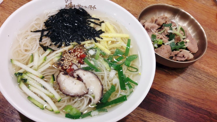 오늘의 런치 <명동할매국수 불고기 국수> 오늘의 런치 <명동할매국수 불고기 국수>