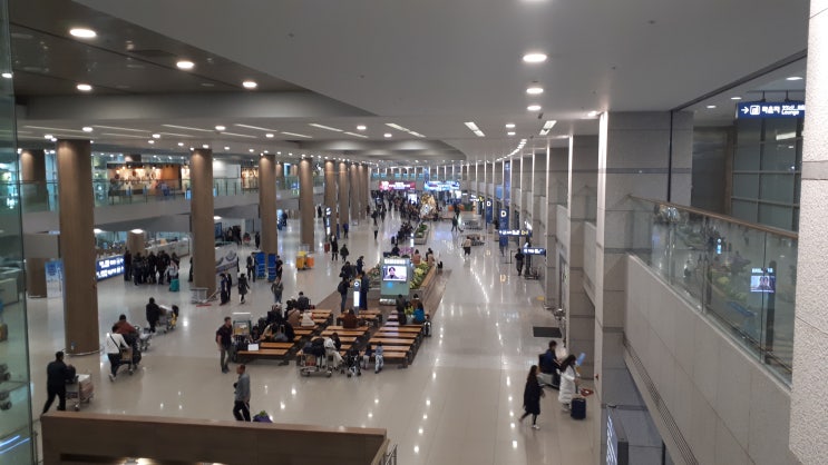  여행이 아니라 일때문에 간 인천공항