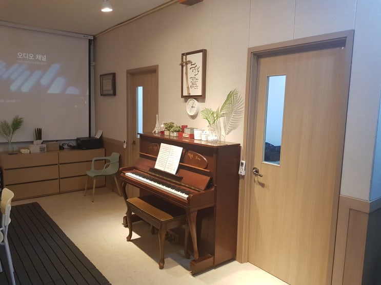  NOVA뮤직 로비