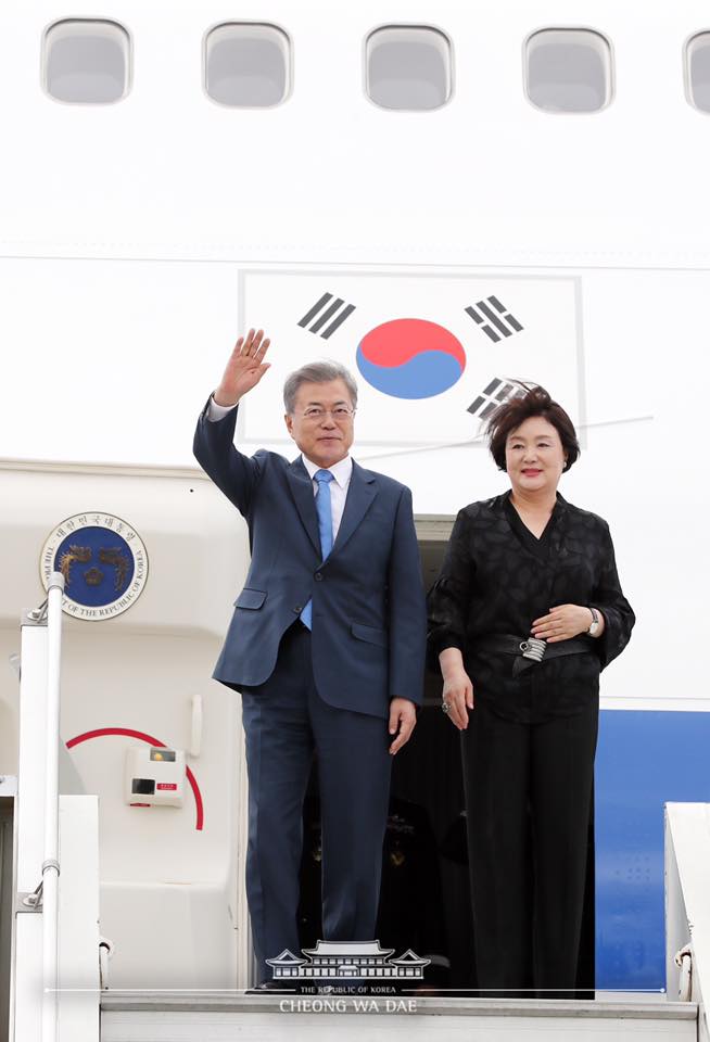 [G20 정상회의] 문 <b>대통령</b>, <b>아르헨티나 도착</b>..공식 일정 돌입