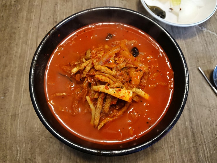 부천 심곡동/부천역 '화룡' 돼지고기짬뽕