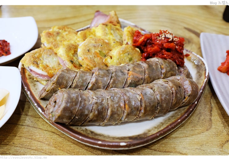  속초 맛집 순례 - 단천식당의 아바이순대와 오징어순대