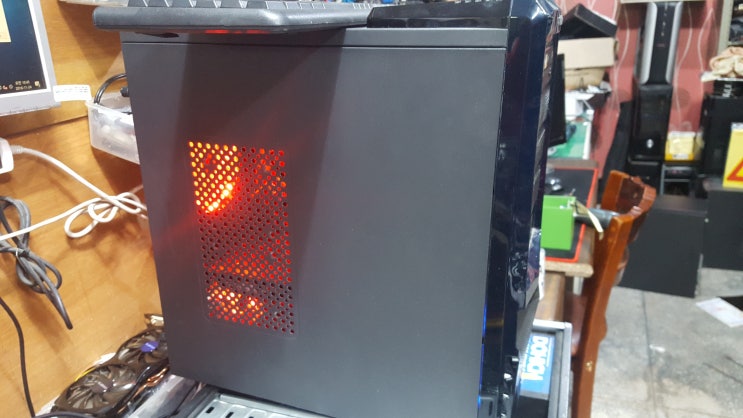  익산 컴퓨터 그래픽카드 gtx1070 중고 장착 led튜닝