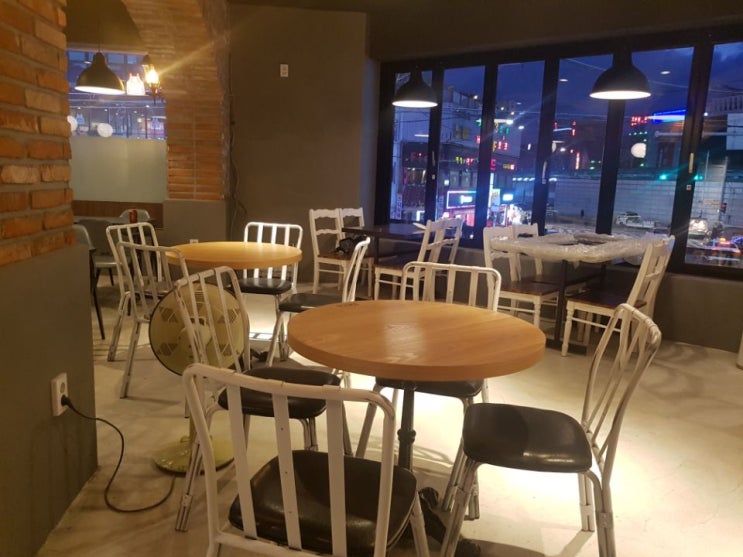  동암역 BBQ 치킨집 인테리어 프렌차이즈 전문 회사