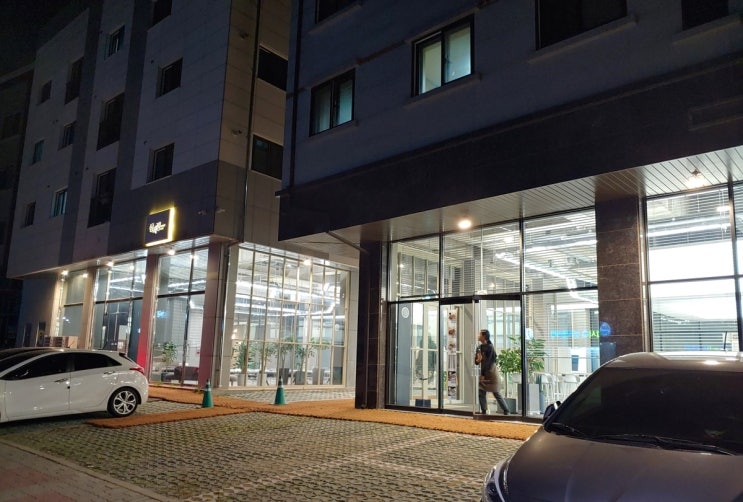  김포 장기동 분위기 좋은 카페 심세정