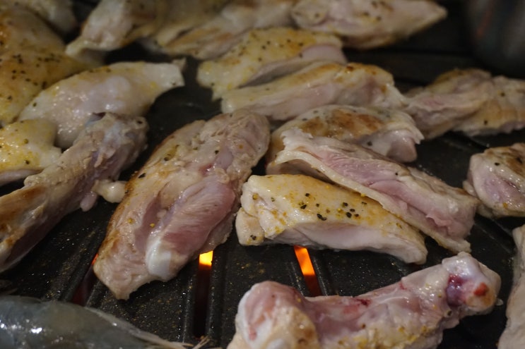 [학동역 맛집] 생생정보통에도 소개된 '들었다놨다 숯불닭갈비'