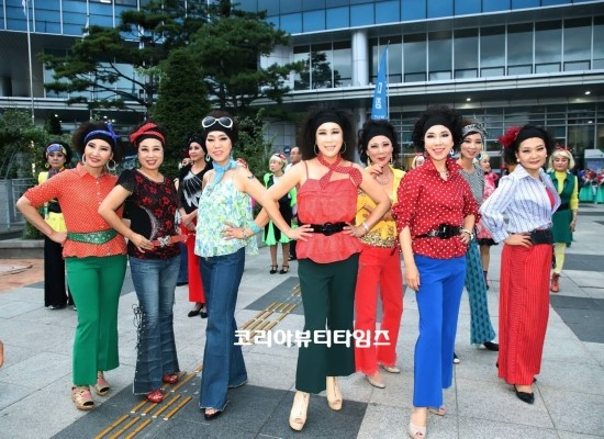  중앙대학교 평생교육원, 시니어모델 Basic(입문) 과정 신설...내년 1월 8일 첫 개강 