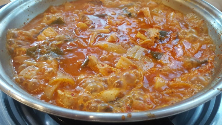  강순자옛맛김치찌개 마곡나루점 