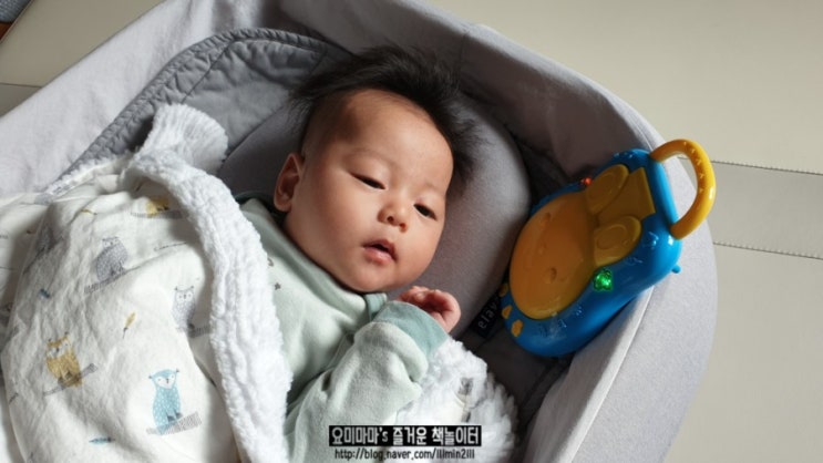  국민전집 블빗토이북, 울집 베이비는 클래식 들으며 잔다!