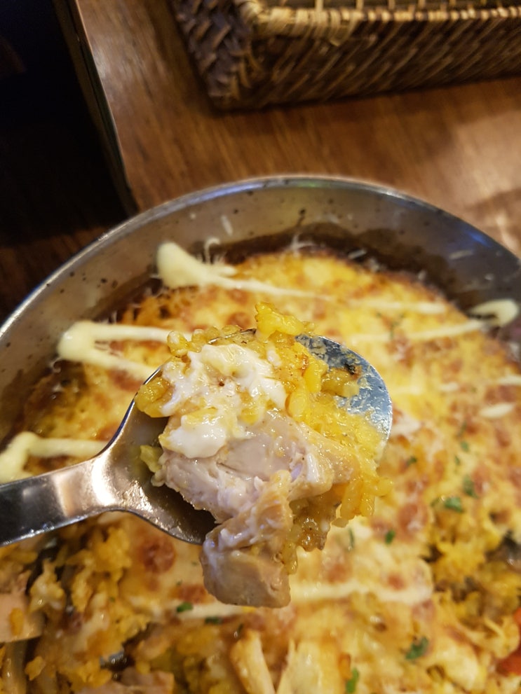  강남역 직장인 점심맛집 든든한 한끼 어떠세요