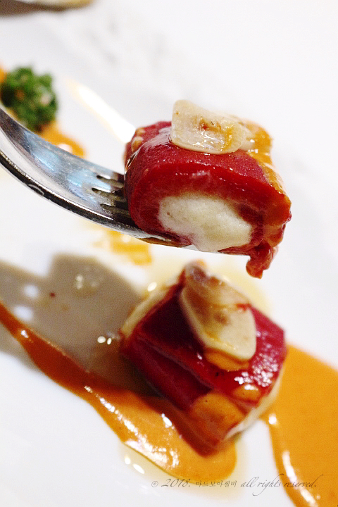  미슐랭 셰프 에드가 케사다 스페인 레스토랑 신논현 강남 소브레메사  런치 디너 jamon cocido 마드릴레뇨 joselito 주안 코스 요리 이베리코 haidilao 대구 콩