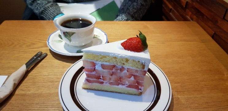【카페】 커피명가 본점 ; 딸기 케이크 JMT, 대구카페