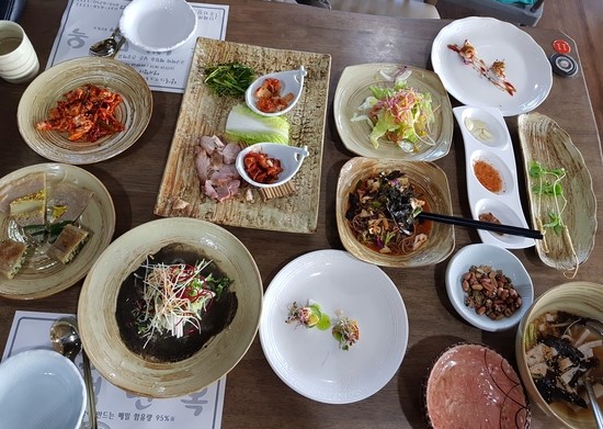  평택 메밀 한정식 <죽백면옥>