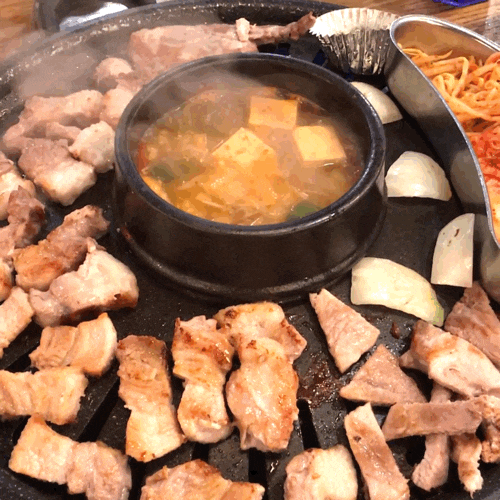  안양일번가 맛집•구구무한삼겹•대패삼겹살,통삼겹살,라면무한리필,가격 알찬고기집