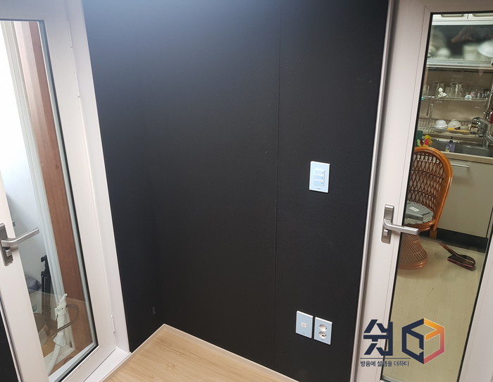  방을 풀로 채운, 가정용 방음부스 시공사례