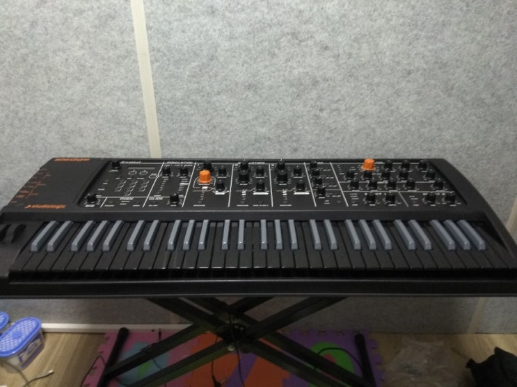  Studiologic Sledge 스튜디오로직 슬렛지 2.0