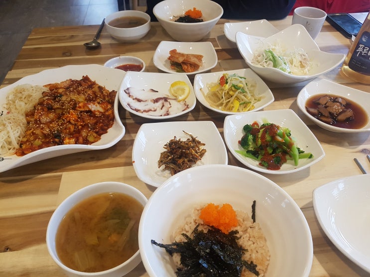 제주돌문어요리전문점 문게야 점심메뉴 문어볶음 제주돌문어요리전문점 문게야 점심메뉴 문어볶음