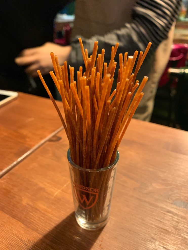  명학역 맥주집